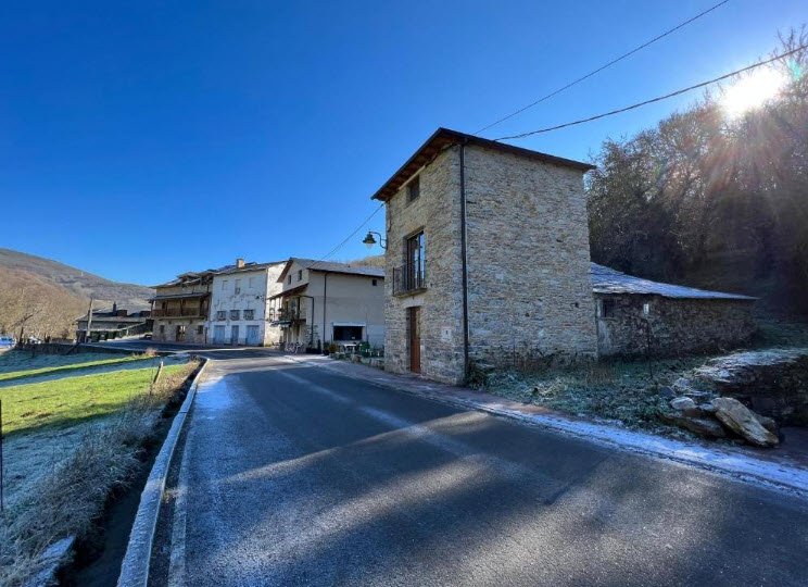Torre de Llano II, Spain
